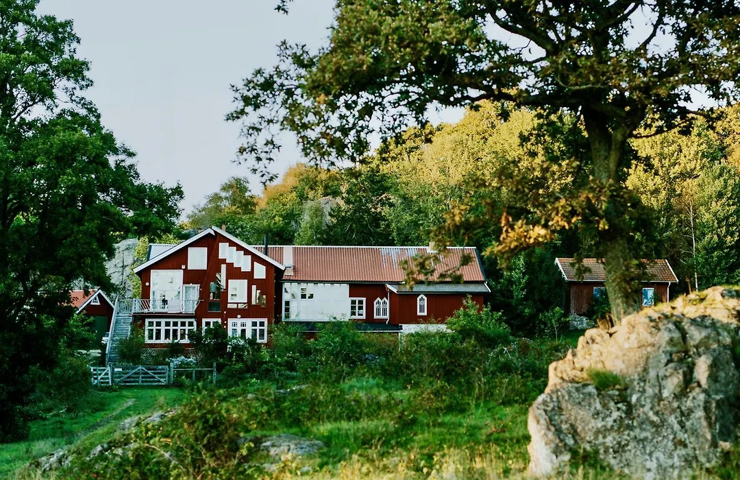 Summer Bnb Kaerlingesund Retreat Center-1
